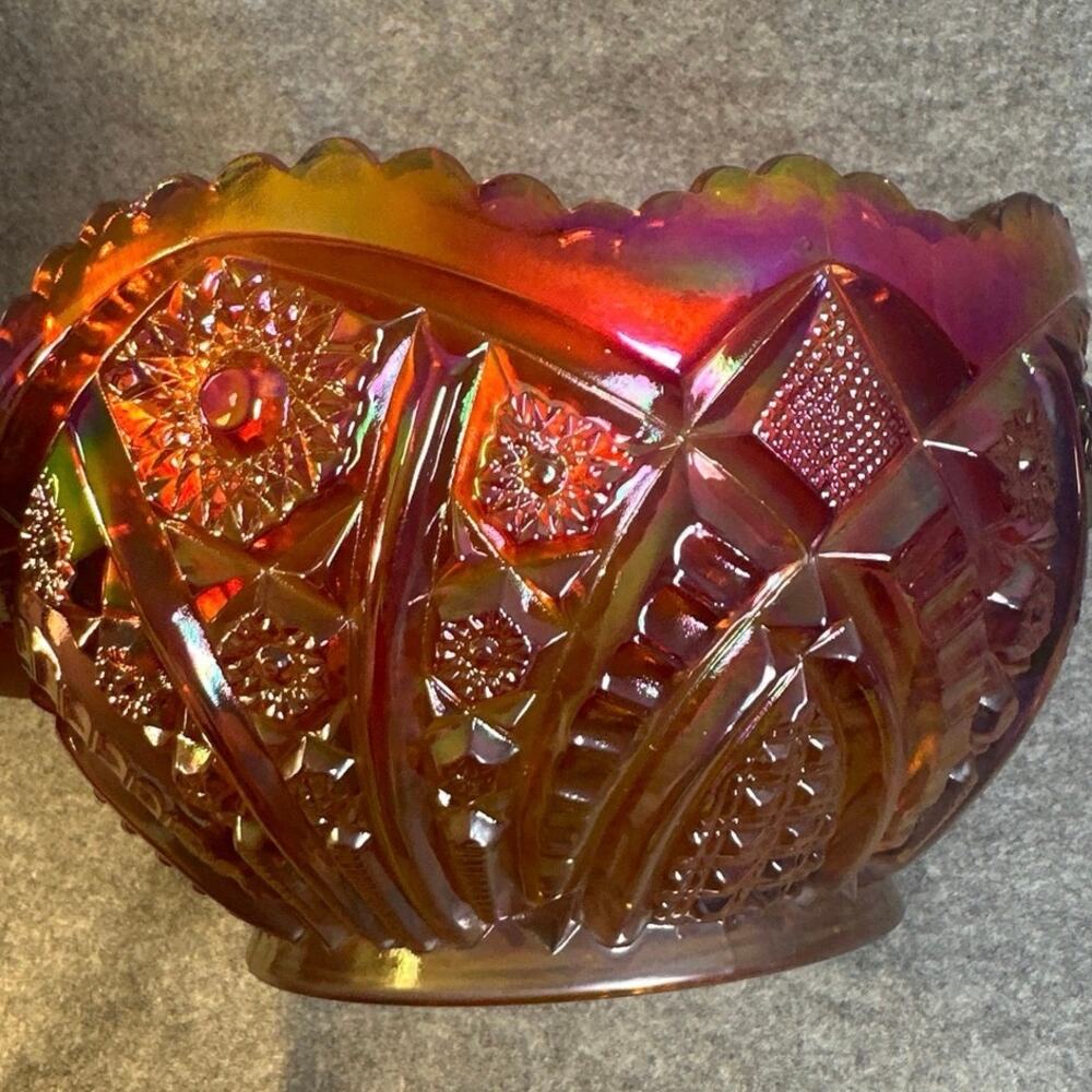 Indiana Glass Heirloom Sunset Red Iridescent Carnival bowl 8.5”Vintg-collectible